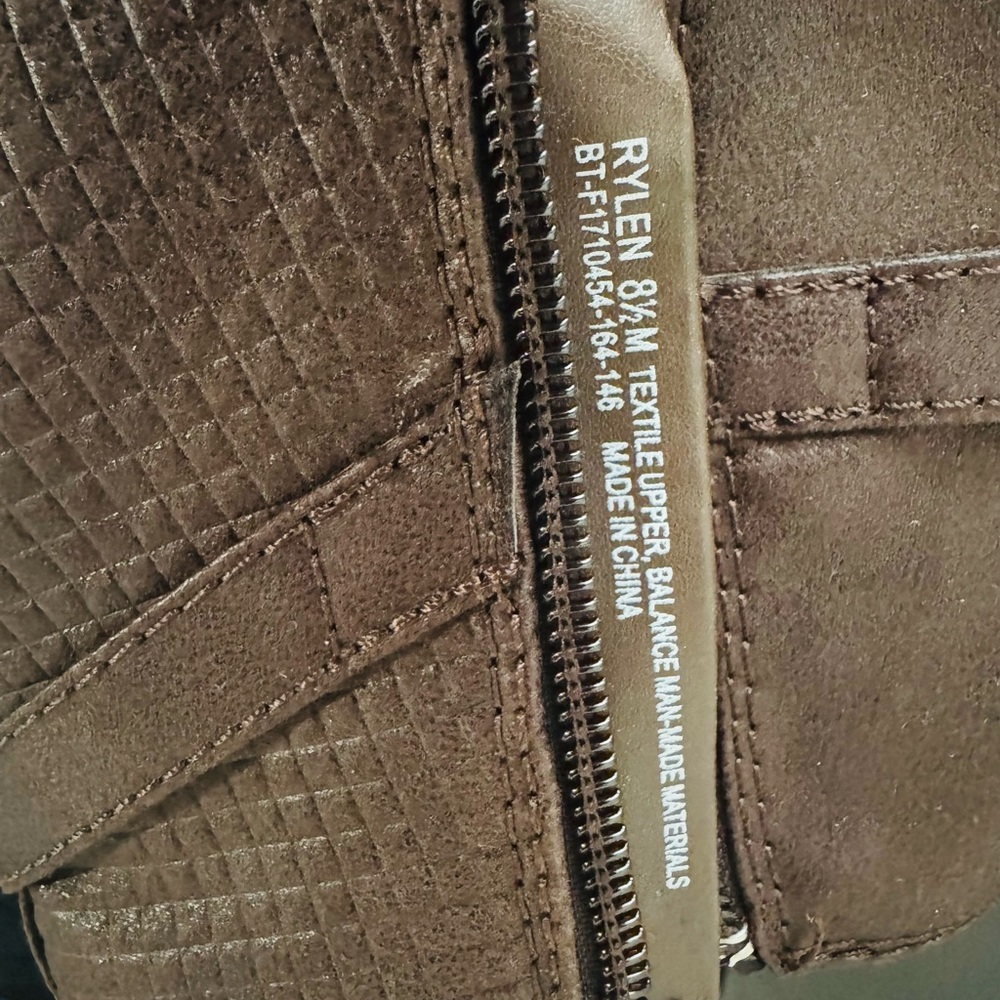 Women's Brown Ankle Boots - Picture 7 of 7